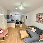 Apartment Modern Near Mckenzie Larnaka