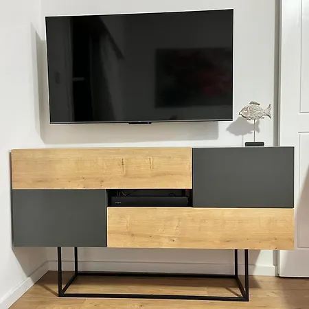 Apartman Modern Near Mckenzie