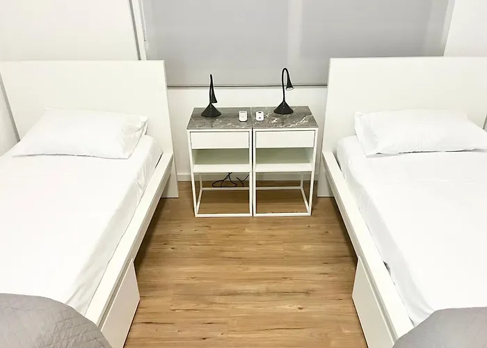 Апартаменты Modern Near Mckenzie Ларнака